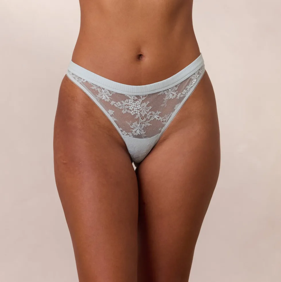 String Lace Triangle - Bleu